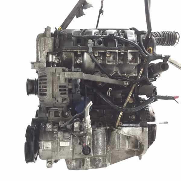Двигатель (ДВС) бу для Renault Megane 3 1.6 i, 2009 г. из Европы б у в Минске без пробега по РБ и СНГ K4M848