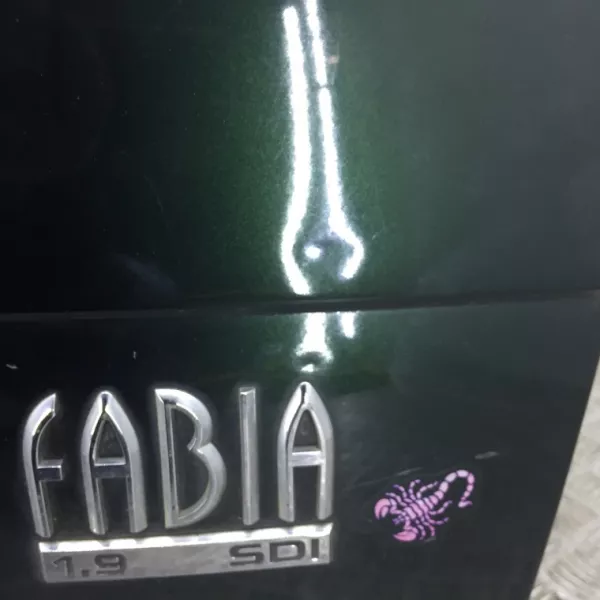 Крышка багажника (дверь 3-5) бу для Skoda Fabia 1.9 SDi, 2004 г. из Европы б у в Минске без пробега по РБ и СНГ