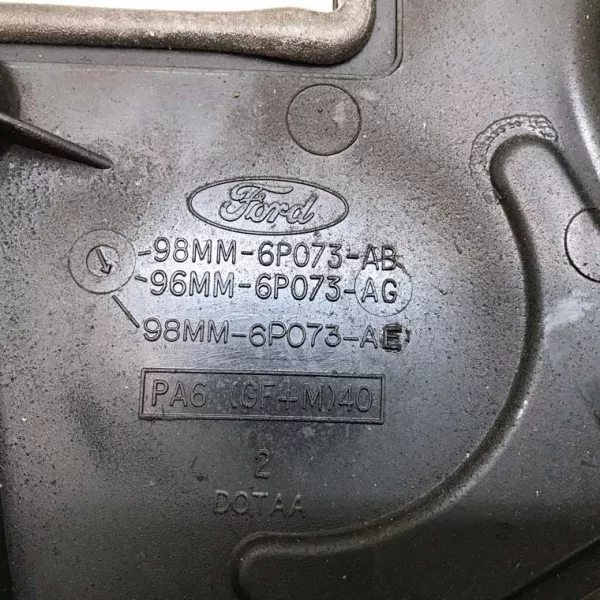 Защита (кожух) ремня ГРМ бу для Ford Fiesta 1.4 i, 2007 г. из Европы б у в Минске без пробега по РБ и СНГ 98MM6P073AB