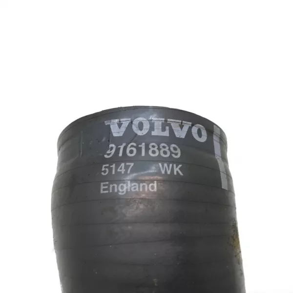 Патрубок турбины бу для Volvo V70 2.5 TDi, 1998 г. из Европы б у в Минске без пробега по РБ и СНГ 9161889