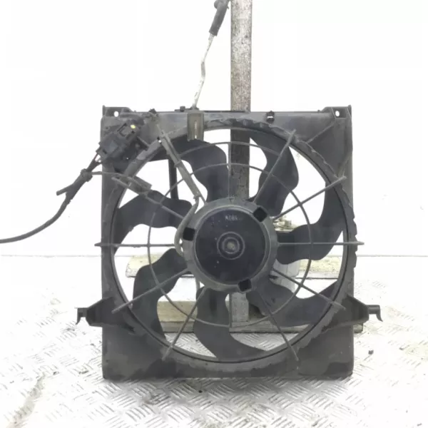 Вентилятор радиатора бу для Kia Ceed 1.6 CRDi, 2008 г. из Европы б у в Минске без пробега по РБ и СНГ