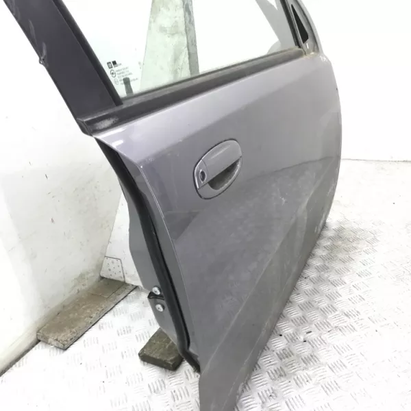 Дверь передняя правая бу для Chevrolet Aveo  1.4 i,  2011 г.