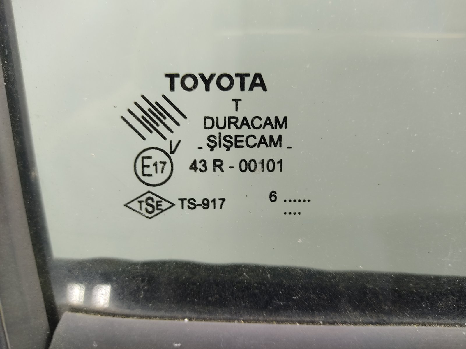 Дверь задняя правая бу для Toyota Corolla Verso 2.2 D-4D, 2006 г. контрактный из Европы бу