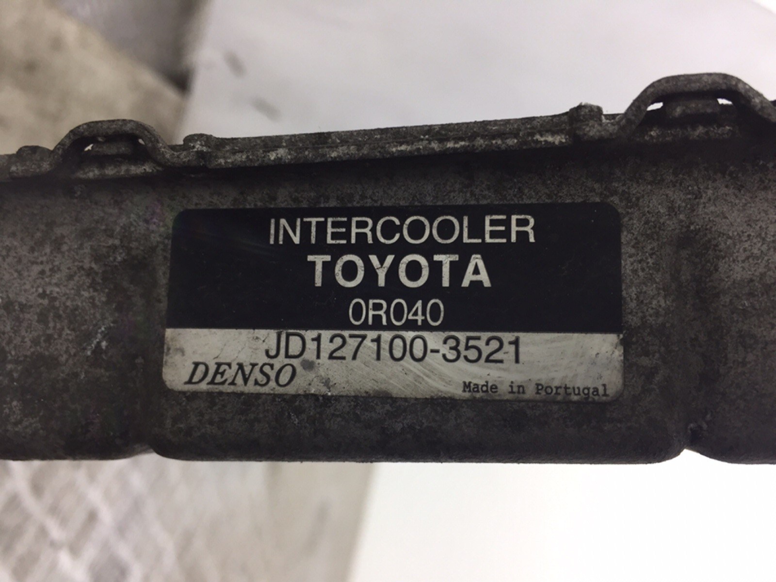 Радиатор интеркулера - Toyota Avensis T22 (1997-2003)