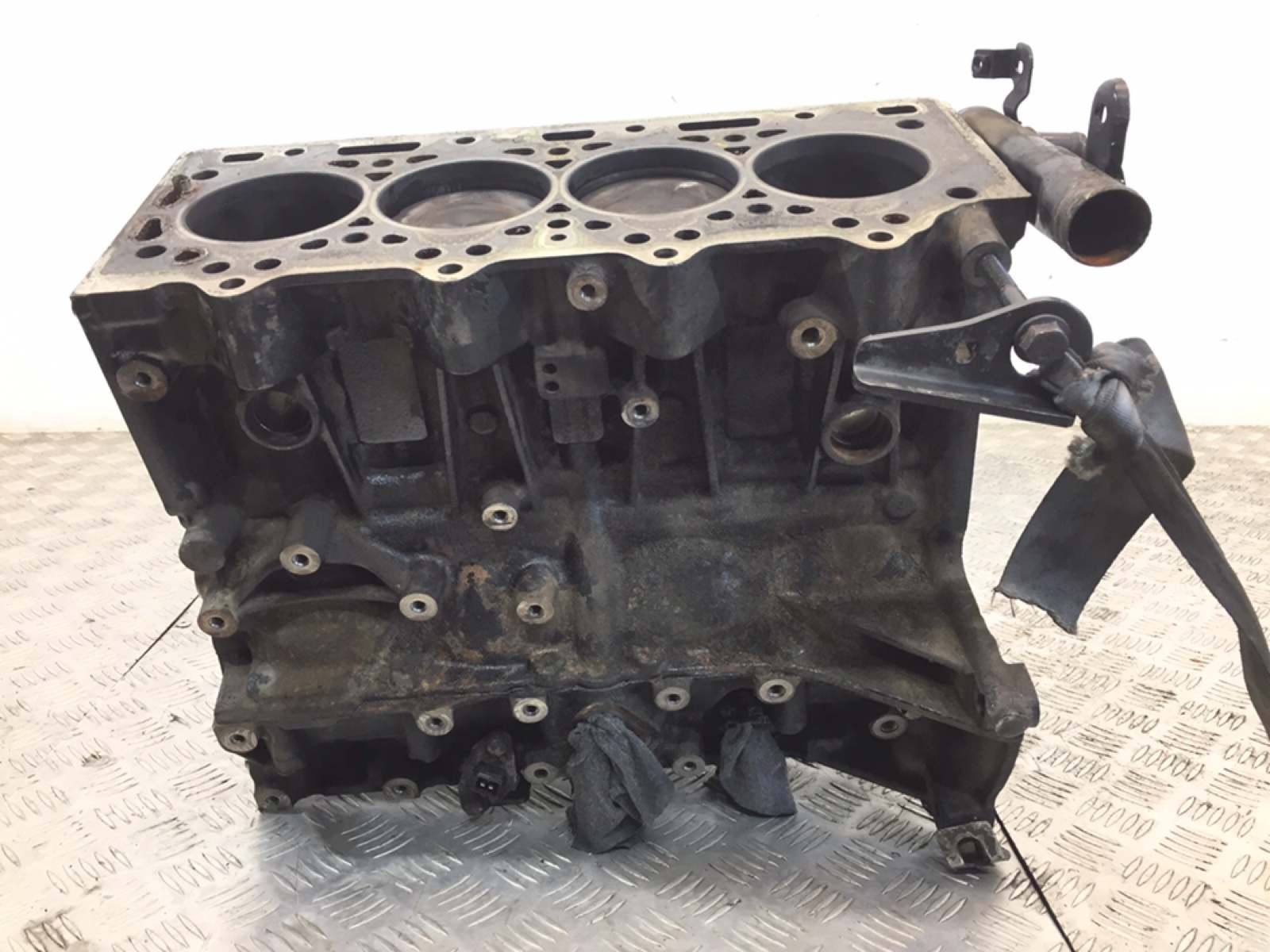 Блок Цилиндров Рено Логан 1.4 Купить