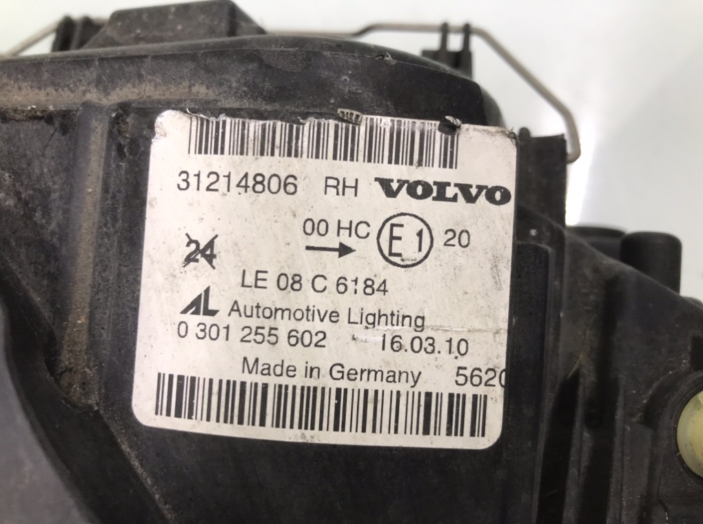 Фара правая бу для Volvo C30 1.6 i, 2010 г. контрактный из Европы бу