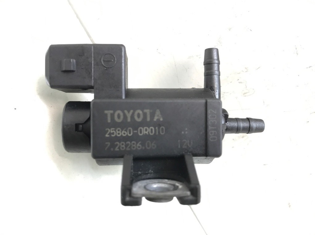 Клапан электромагнитный бу для Toyota Avensis 2.2 D-4D, 2009 г. контрактный из Европы бу
