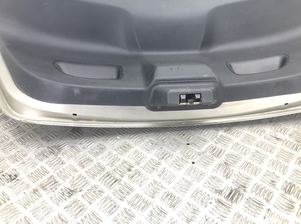 Крышка багажника (дверь 3-5) бу для Ford Mondeo 1.8 i, 2002 г. контрактный из Европы бу