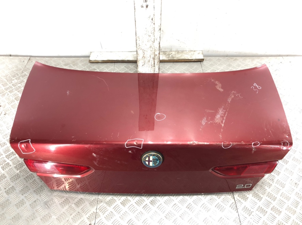 Крышка багажника (дверь 3-5) бу для Alfa Romeo 156 2.0 i, 2001 г. контрактный из Европы бу