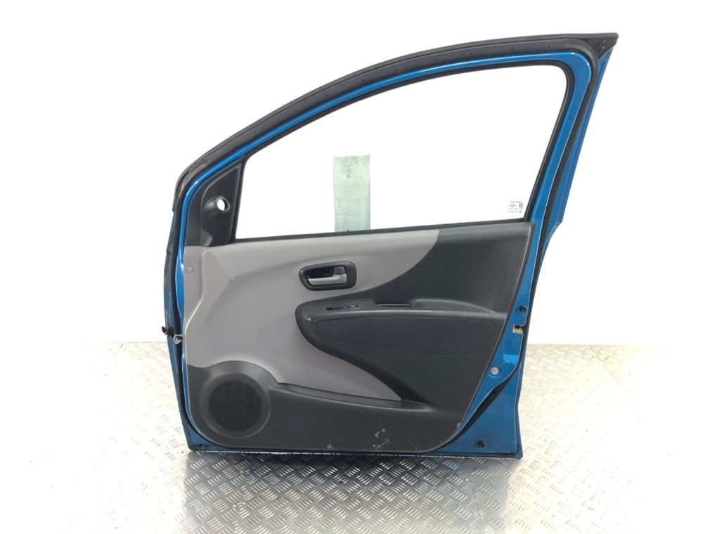 Дверь передняя правая бу для Suzuki Alto 1.0 i, 2011 г. контрактный из Европы бу