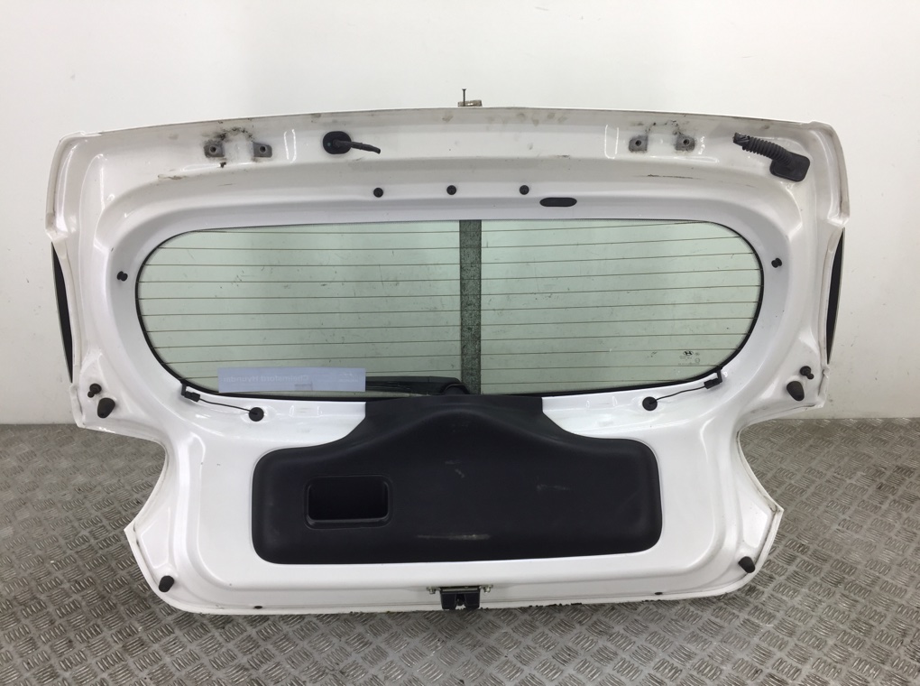 Крышка багажника (дверь 3-5) бу для Hyundai i10 1.0 i, 2014 г. контрактный из Европы бу