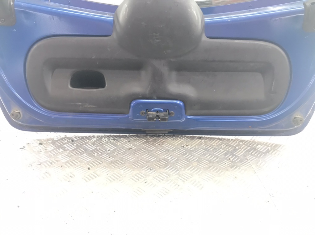 Крышка багажника (дверь 3-5) бу для Renault Twingo 1.2 i, 2008 г. контрактный из Европы бу