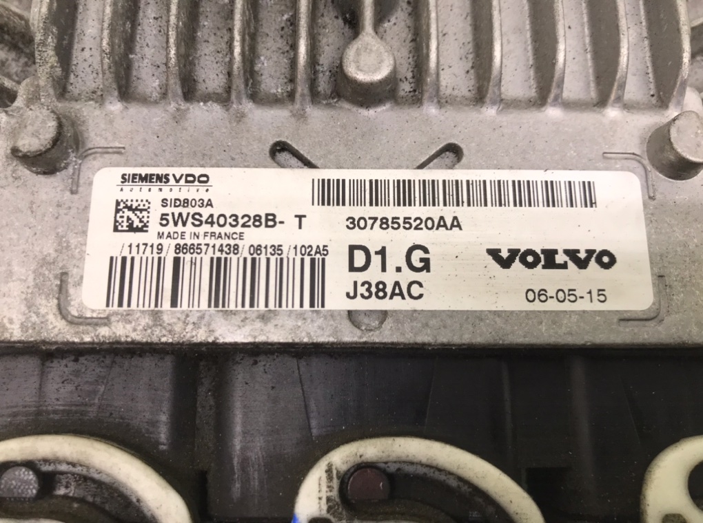 Блок управления двигателем бу для Volvo V50 2.0 TD, 2006 г. контрактный из Европы бу