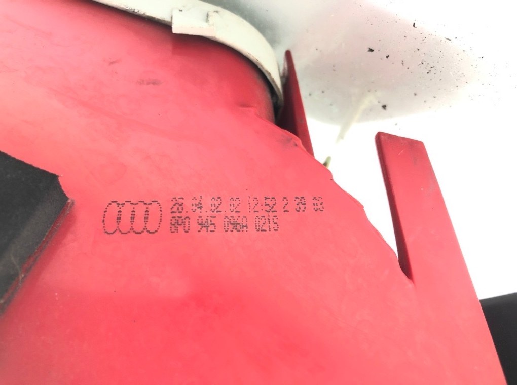 Фонарь задний правый бу для Audi A3 8P 3.2 i, 2004 г. контрактный из Европы бу