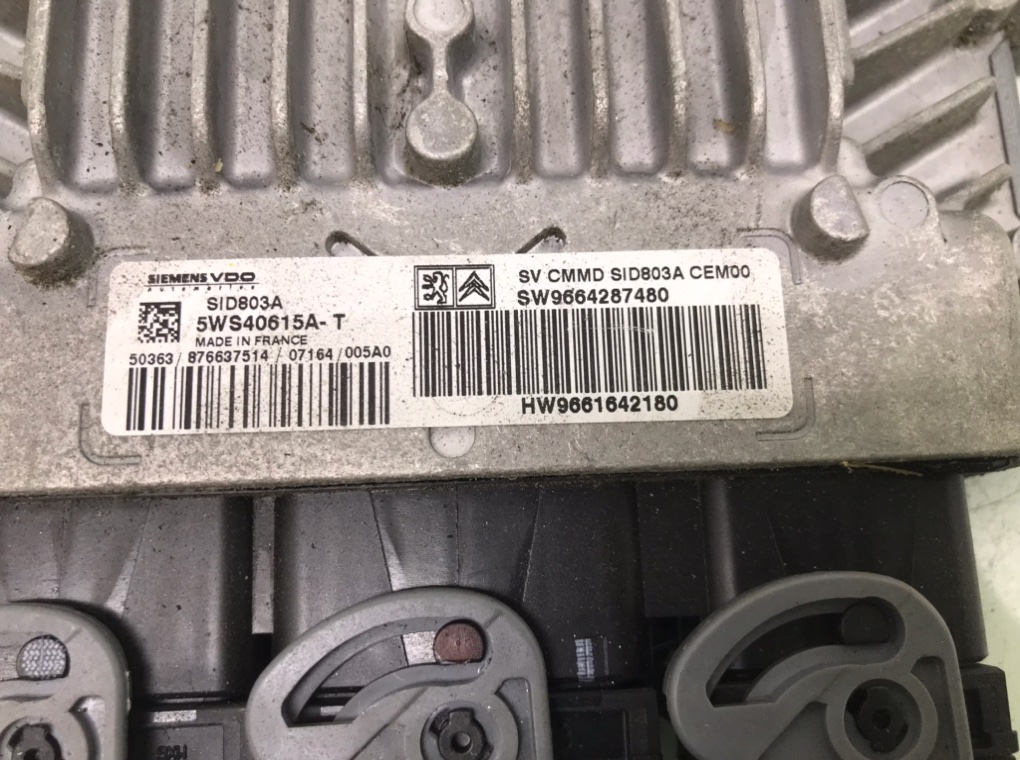 Блок управления ЭБУ (двигателя) - Citroen C4 Grand Picasso (2006-2013)