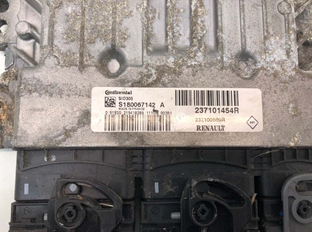 Блок управления двигателем бу для Renault Megane 1.5 DCi, 2011 г. контрактный из Европы бу