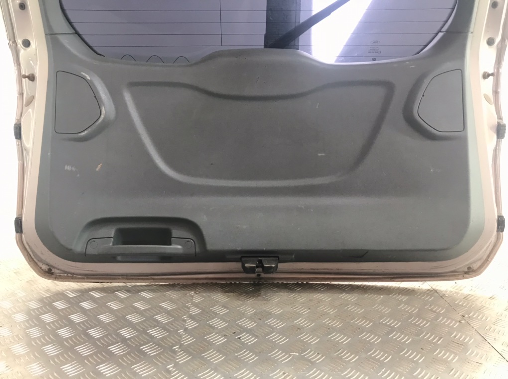 Крышка багажника (дверь 3-5) бу для Ford Grand C-Max 2.0 TDCi, 2011 г. контрактный из Европы бу