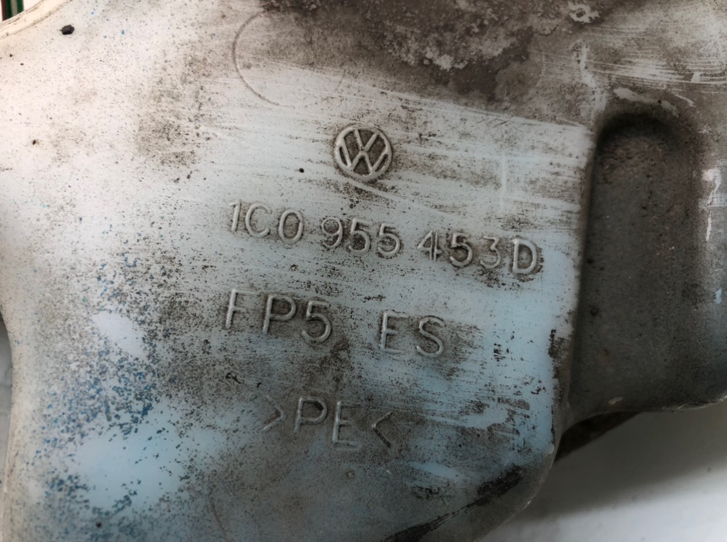 Бачок омывателя бу для Volkswagen Beetle A4 2.0 i, 2000 г. контрактный из Европы бу