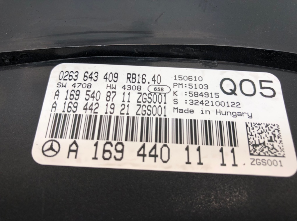 Щиток приборов (приборная панель) бу для Mercedes A W169 2.0 CDi, 2010 г. контрактный из Европы бу