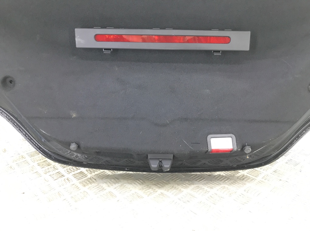 Крышка багажника (дверь 3-5) бу для Mercedes CLA C117 1.6 i, 2015 г. контрактный из Европы бу