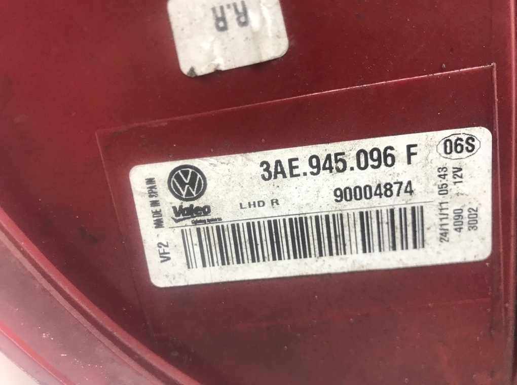 Фонарь - Volkswagen Passat 7 (2010-2015)