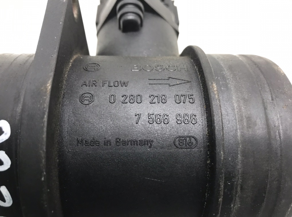 Расходомер воздуха (ДМРВ) - BMW 1 E81/E87 (2004-2011)
