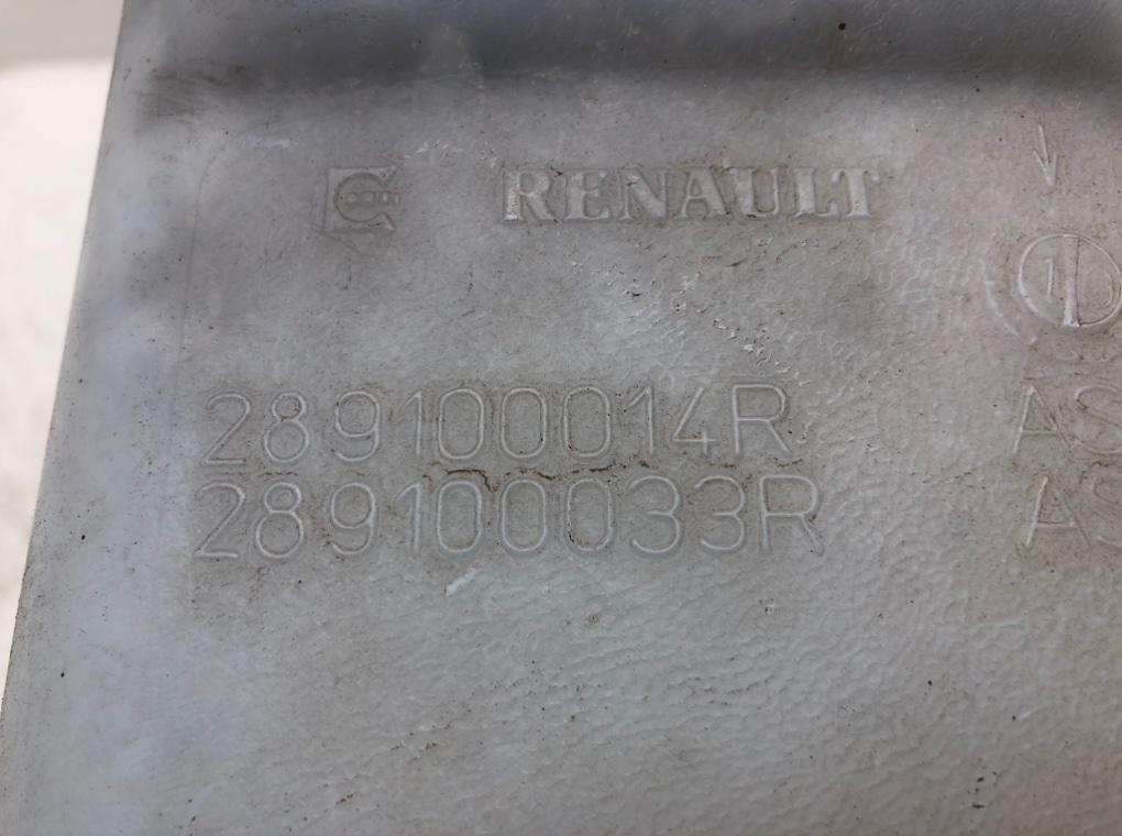 Бачок омывателя - Renault Scenic (1996-2002)