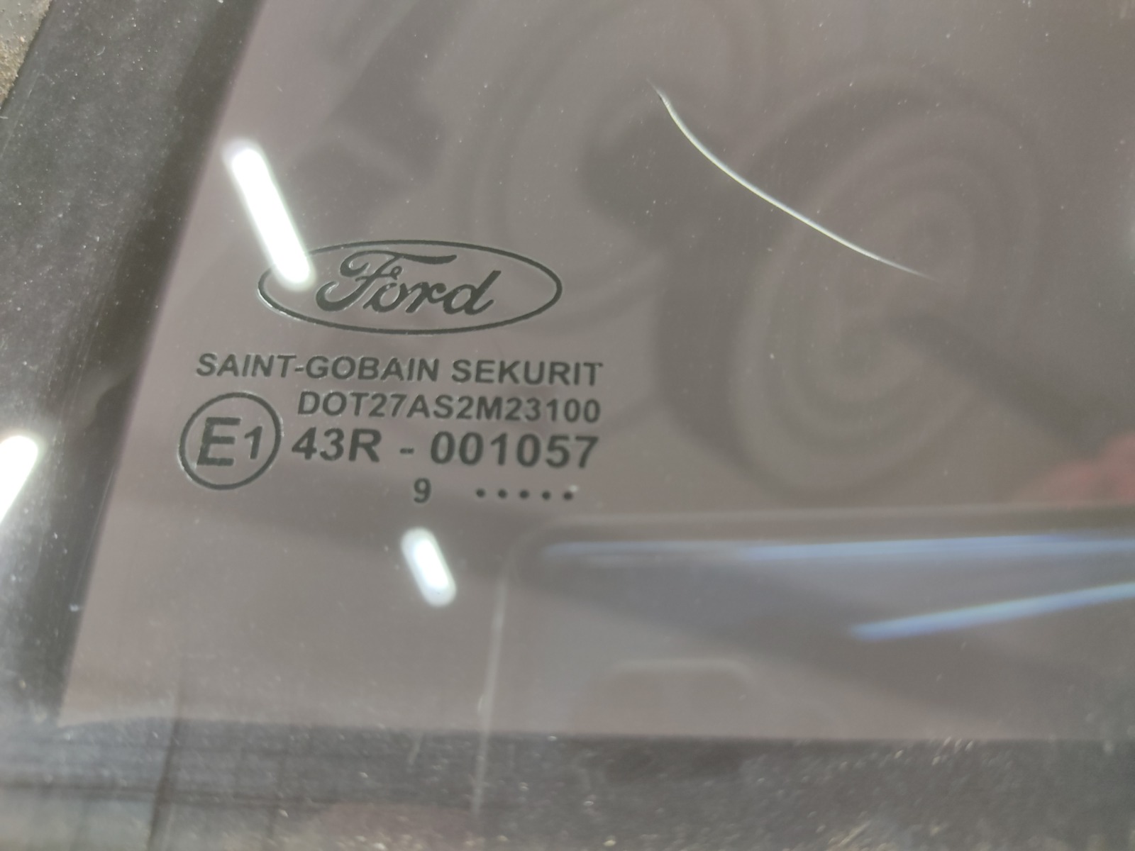 Дверь задняя левая бу для Ford Focus 1.6 TDCi, 2009 г. контрактный из Европы бу