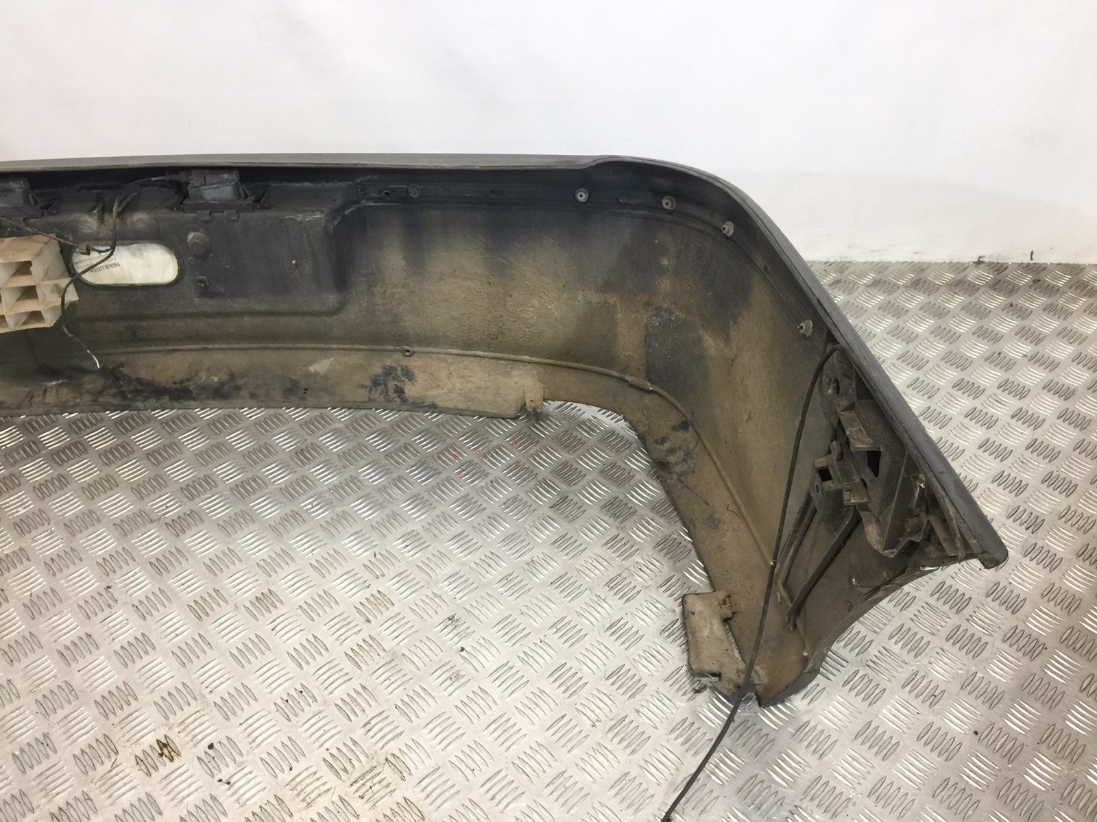 Бампер задний бу для Renault Safrane  2.5 i,  2000 г.