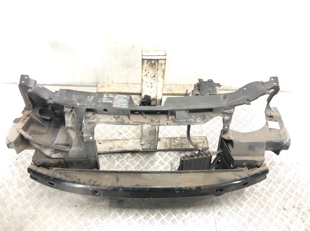 Панель передняя (телевизор) бу для Ford Galaxy  1.9 TDi,  2004 г.