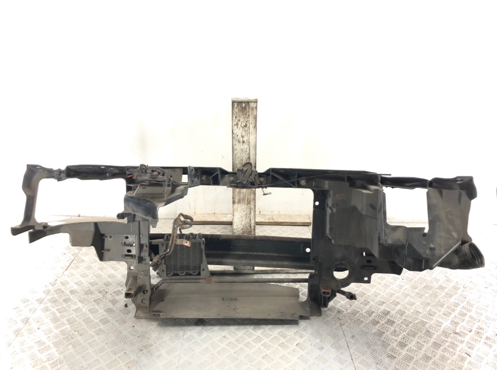 Панель передняя (телевизор) бу для Ford Galaxy  1.9 TDi,  2004 г.