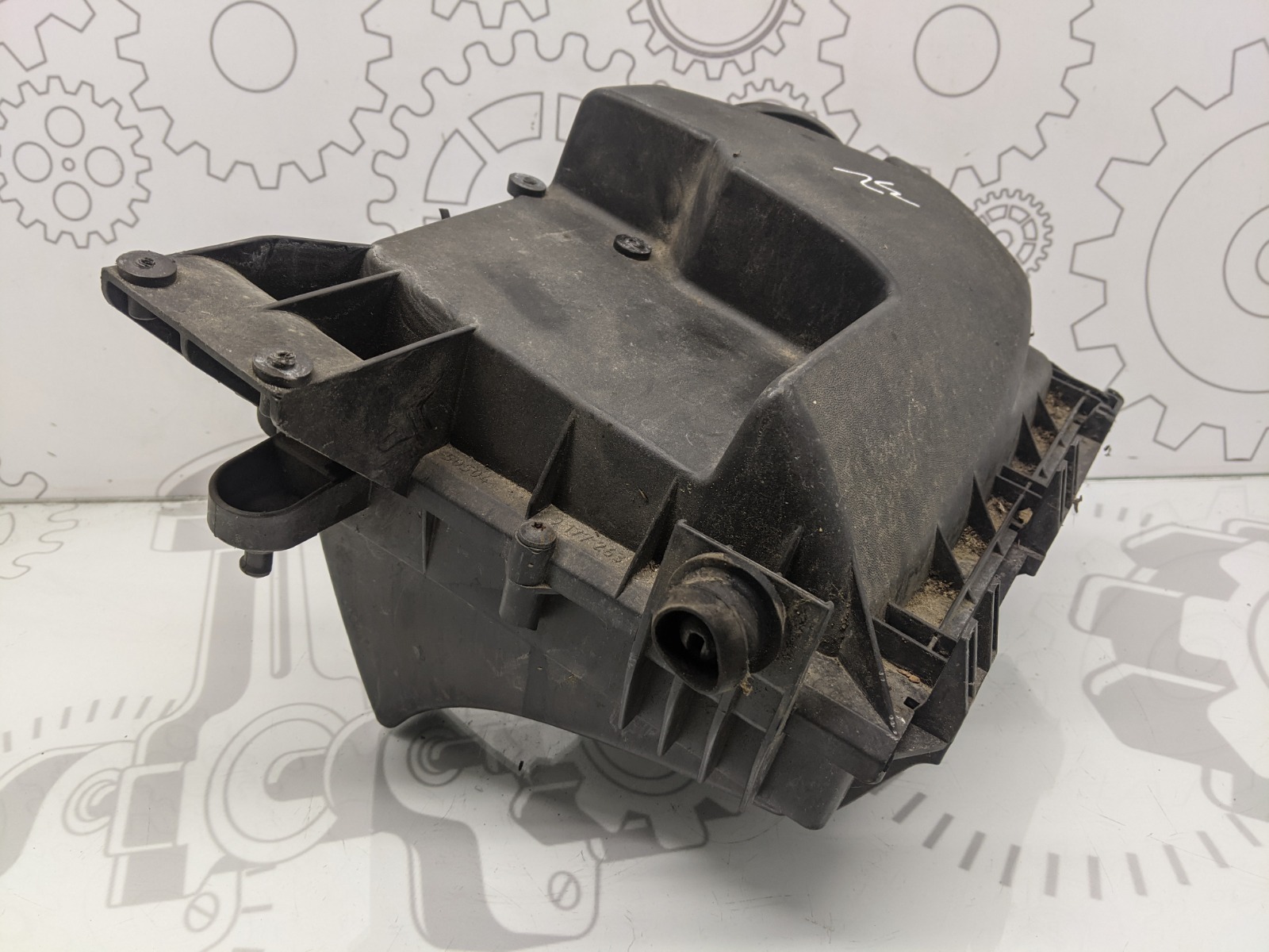 Корпус воздушного фильтра бу для Opel Signum 3.0 CDTi, 2003 г.