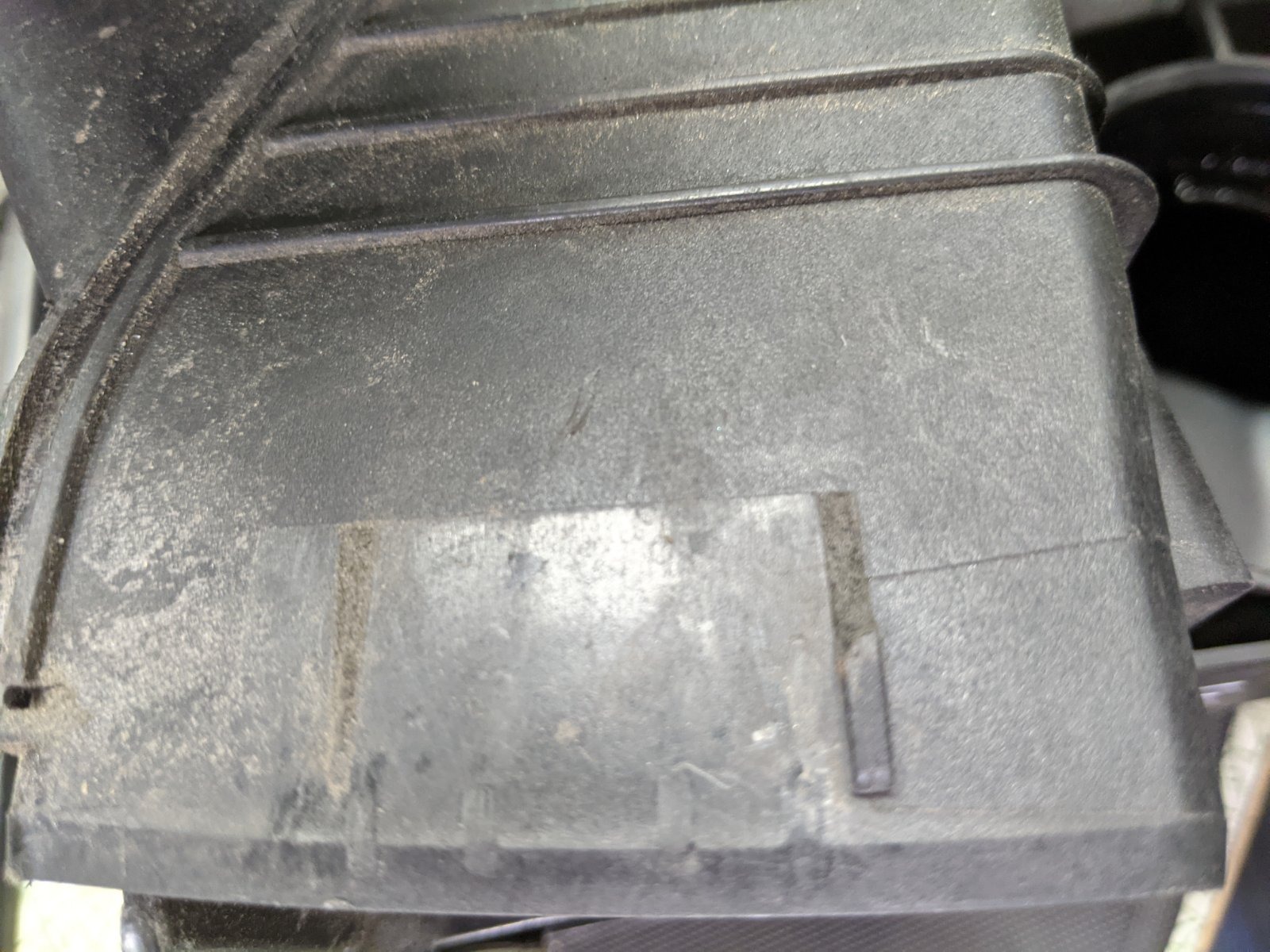 Корпус воздушного фильтра бу для Renault Clio  1.5 DCi,  2007 г.