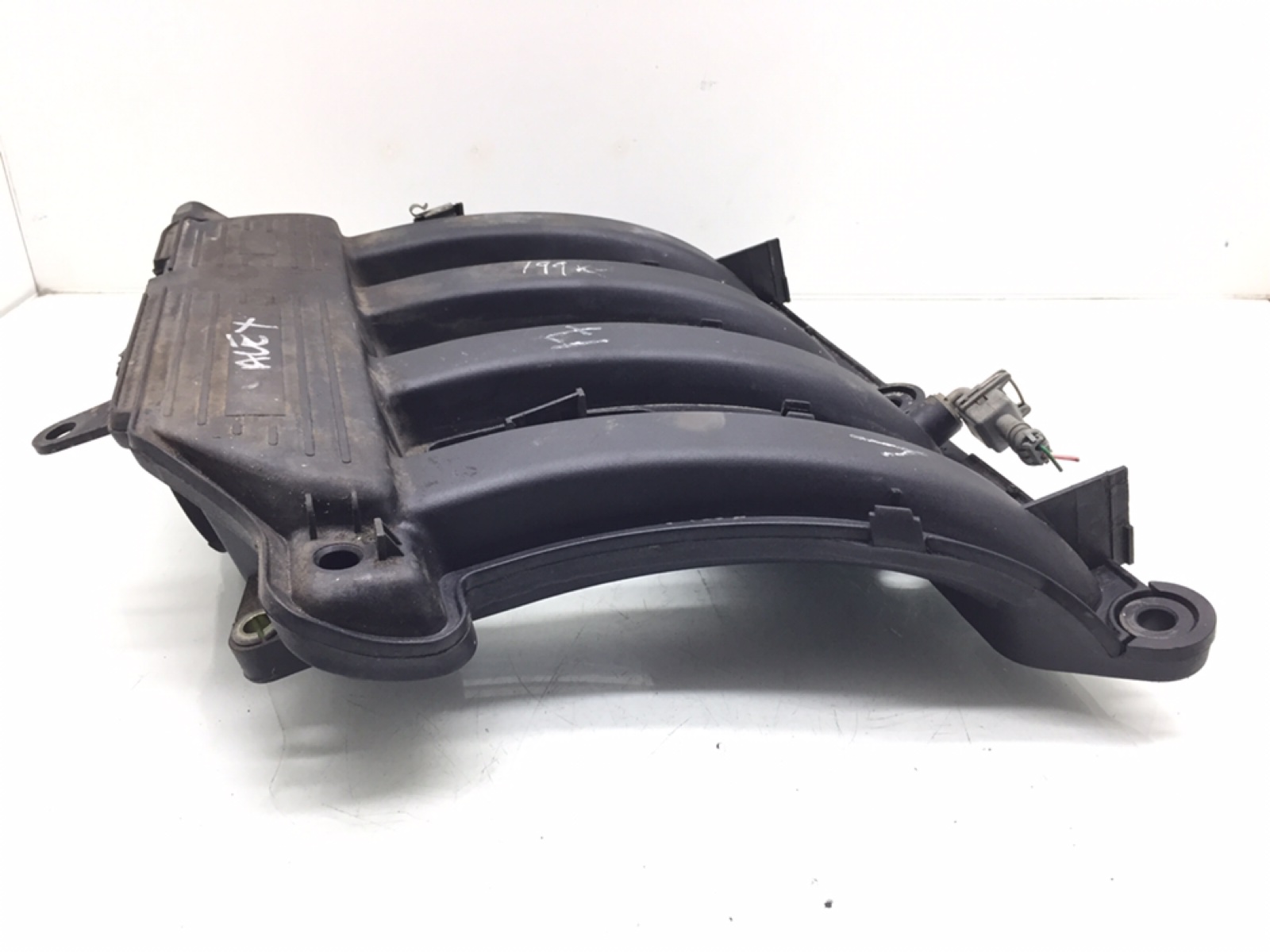 Коллектор впускной бу для Renault Laguna  1.8 i,  2001 г.