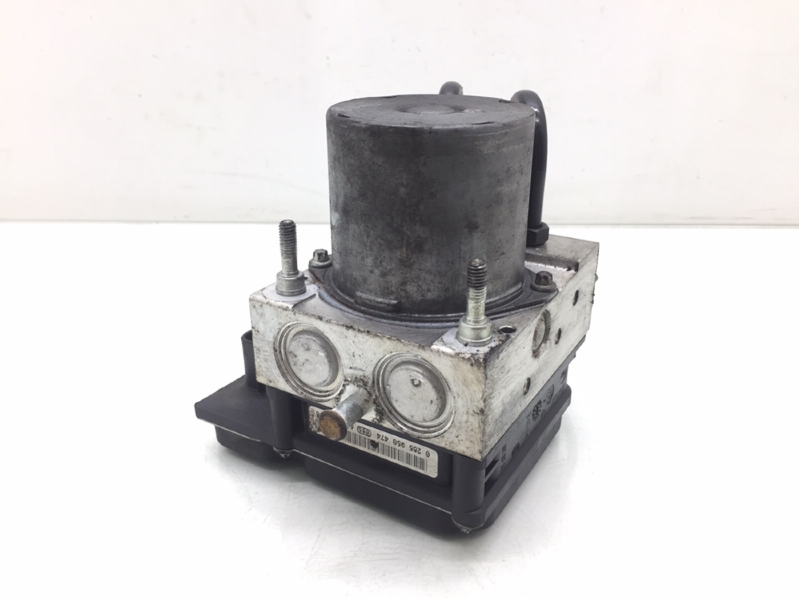 Блок ABS бу для Audi A4 B7 2.0 TDi,  2005 г.