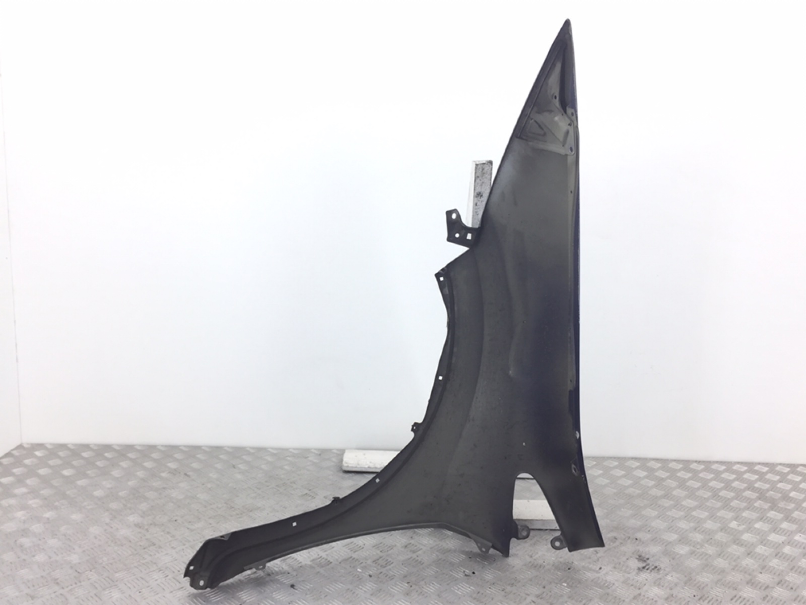 Крыло переднее правое бу для Honda Civic 8 1.8 i,  2006 г.