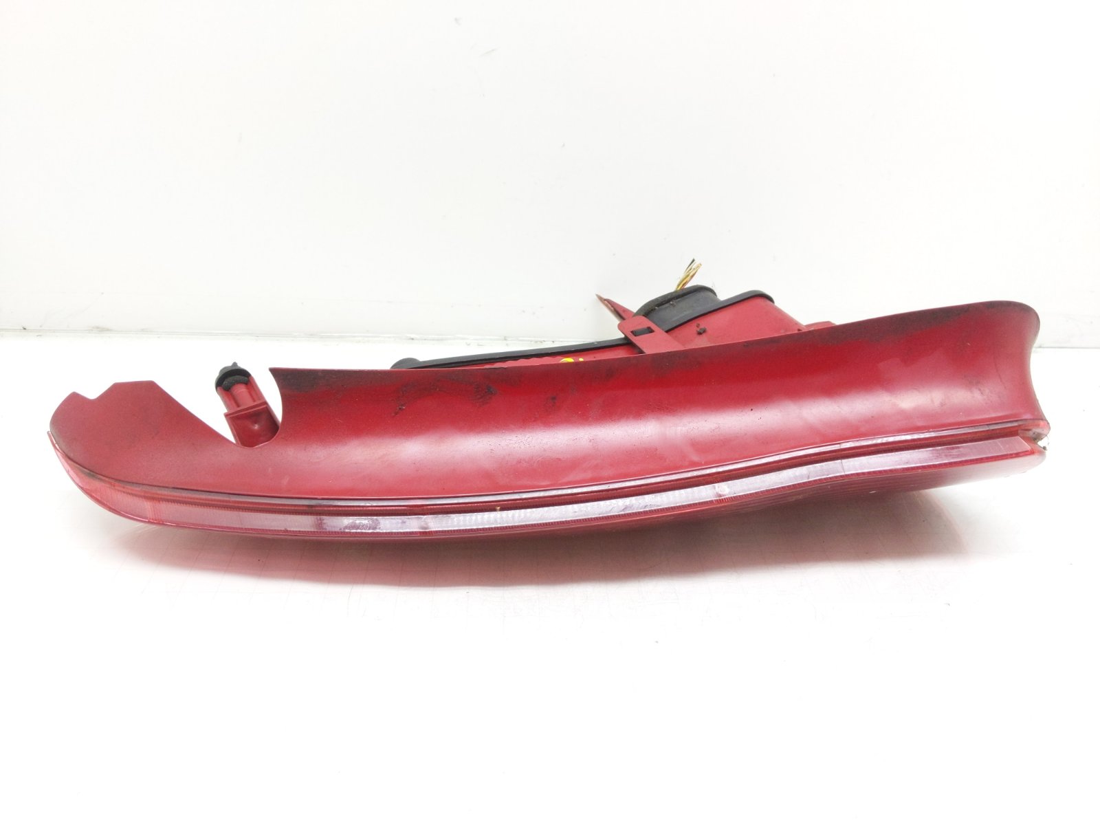 Фонарь задний левый бу для Peugeot 206  2.0 HDi,  2003 г.