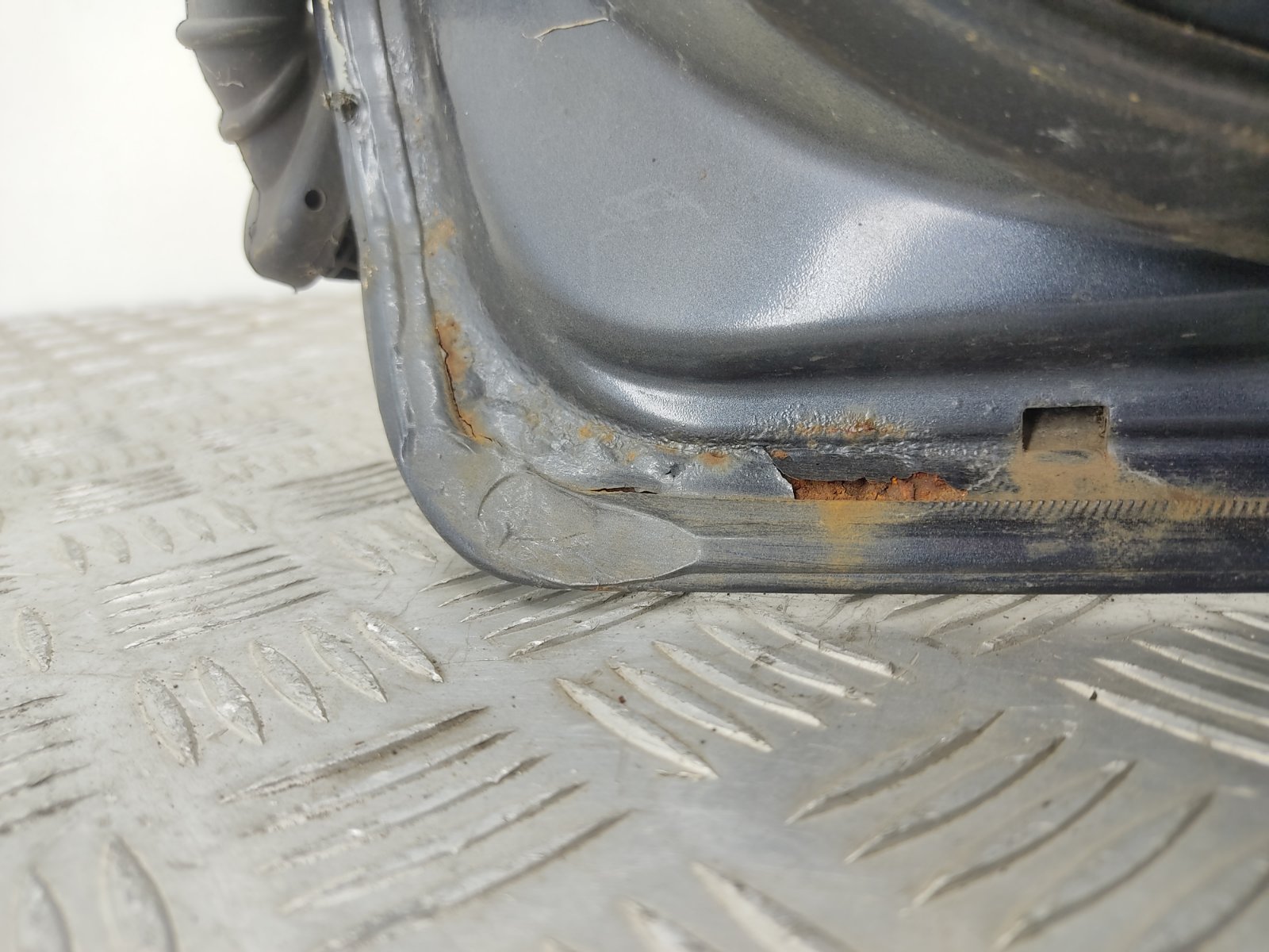 Дверь передняя правая бу для Ford Focus 1.8 TDCi, 2007 г. Дверь передняя правая бу для Ford Focus 1.8 TDCi, 2007 г.