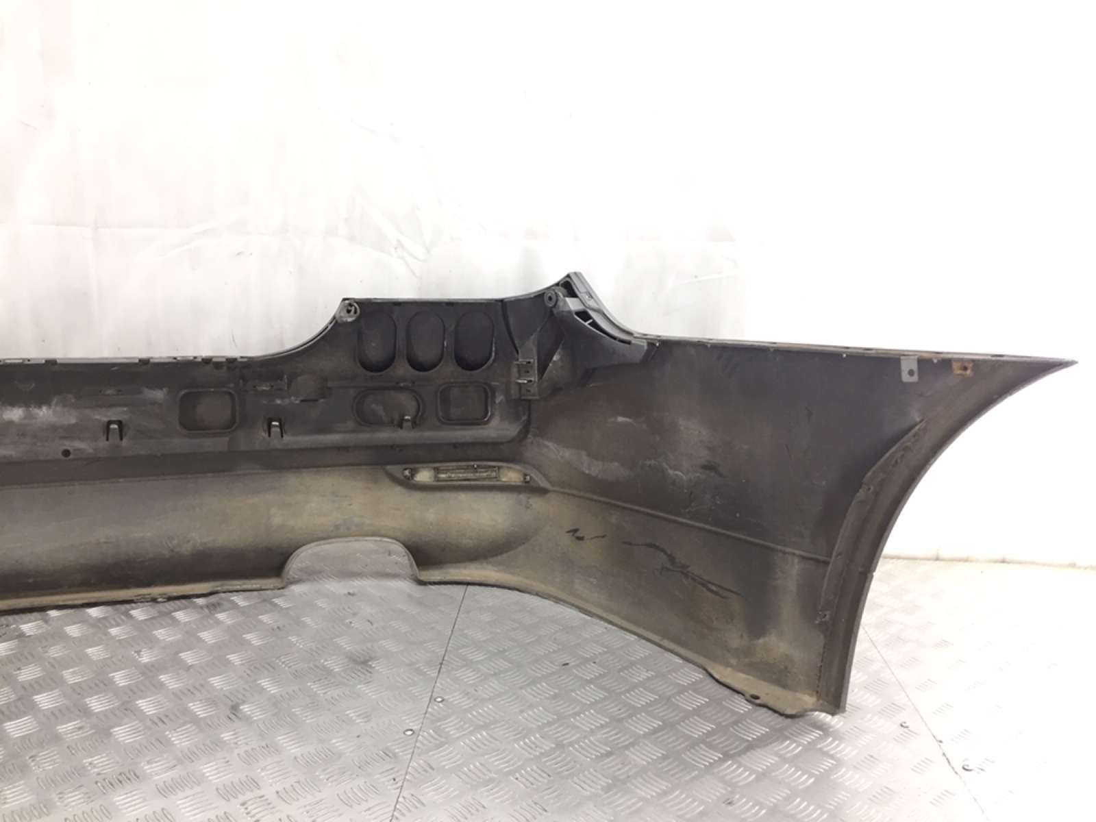 Бампер задний бу для BMW 5 E60/E61 2.2 i,  2004 г.