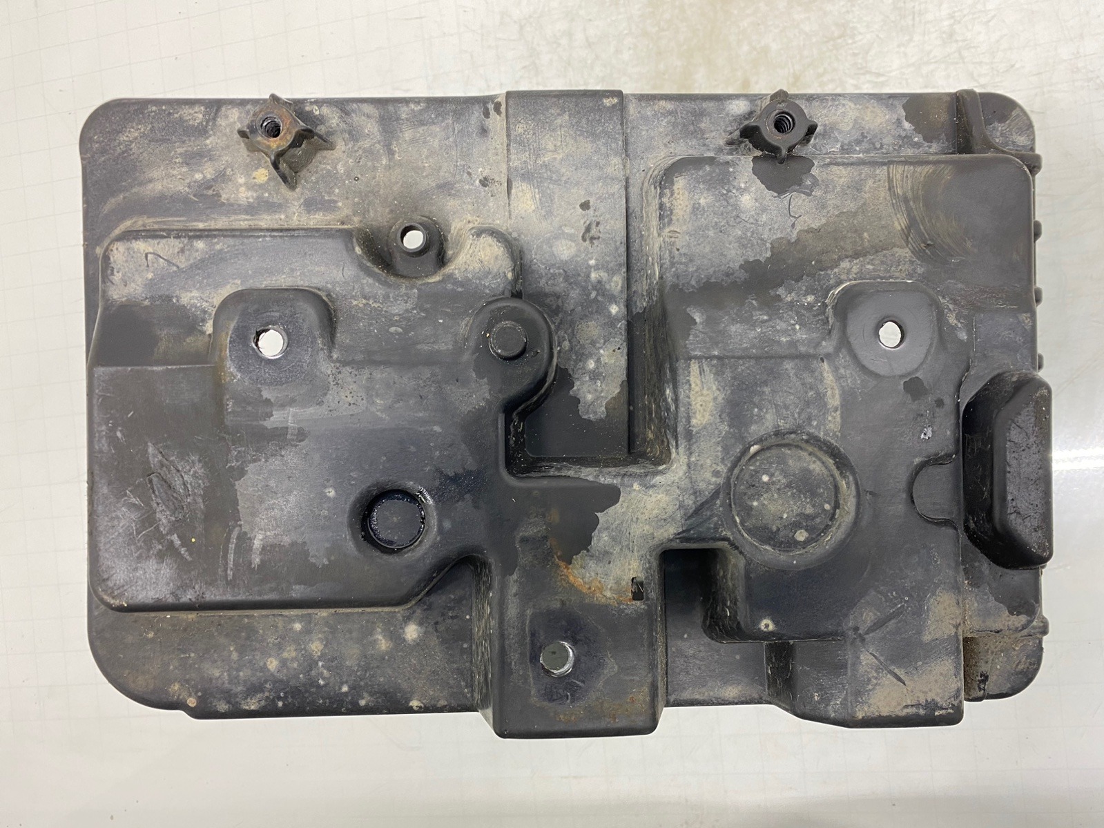 Полка аккумулятора бу для Ford Fiesta  1.0 i,  2014 г.