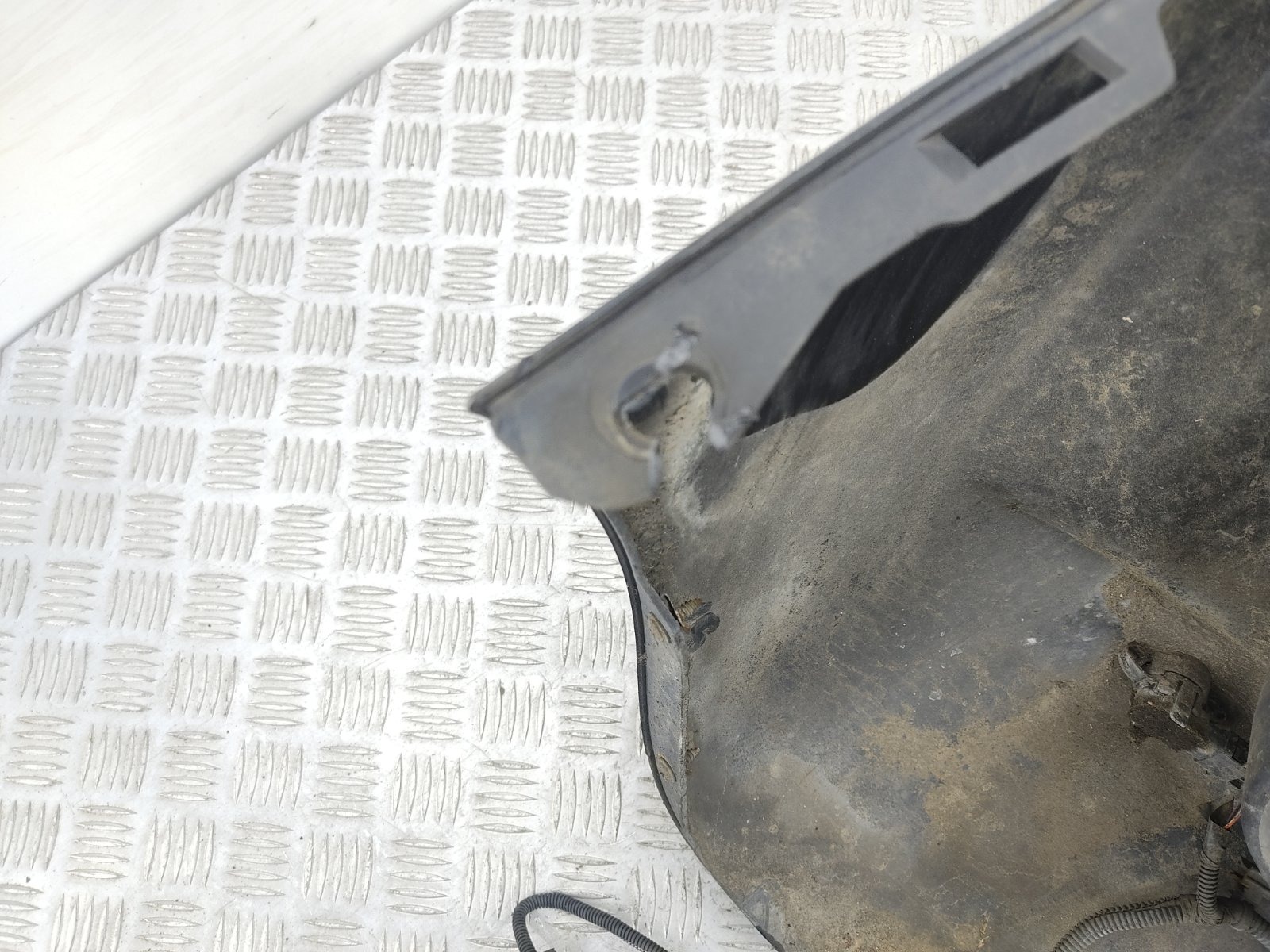 Бампер задний бу для Citroen Nemo 1.3 HDi, 2010 г. Бампер задний бу для Citroen Nemo 1.3 HDi, 2010 г.