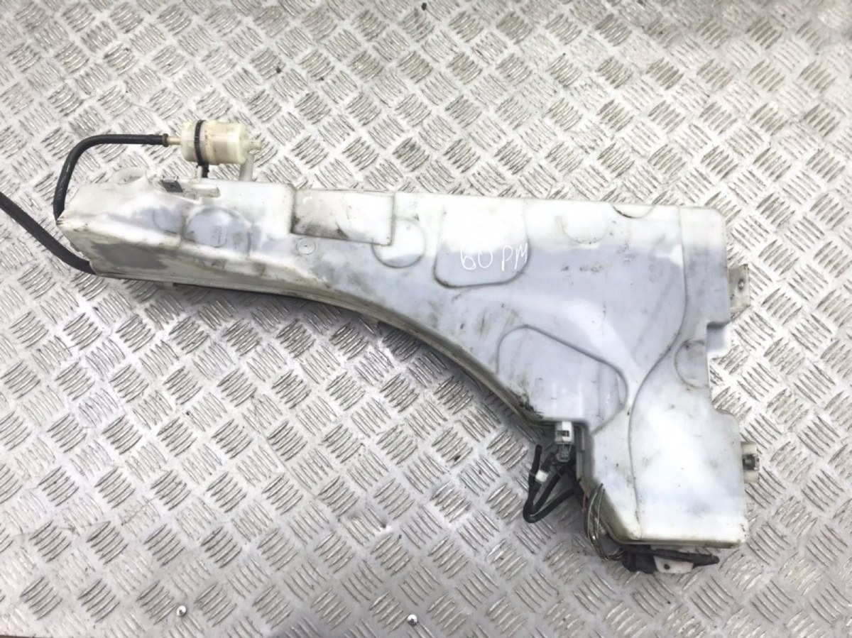 Бачок омывателя бу для BMW X5 E70 3.0 TD, 2011 г.