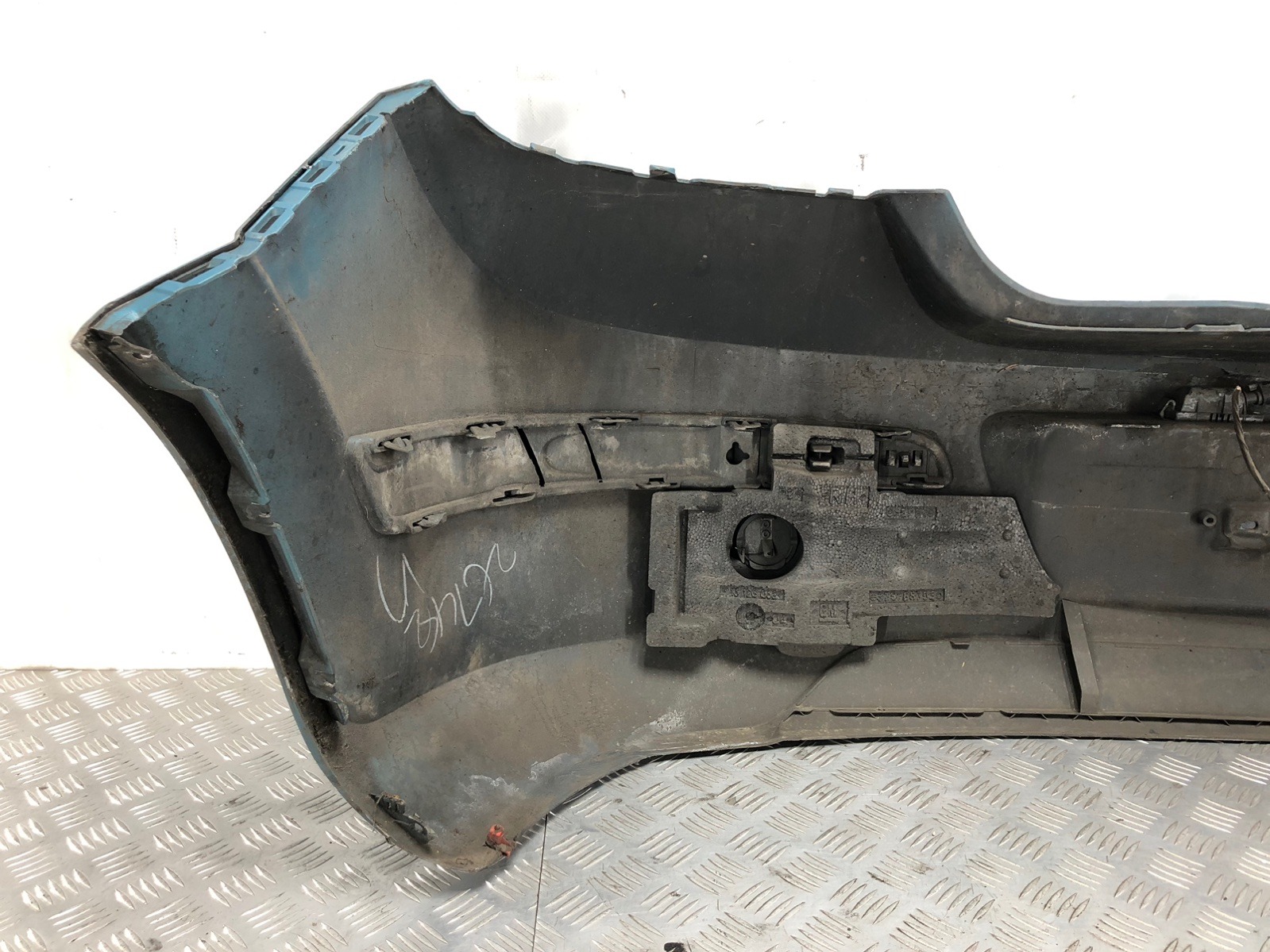 Бампер задний бу для Opel Astra H 1.6 i,  2004 г.