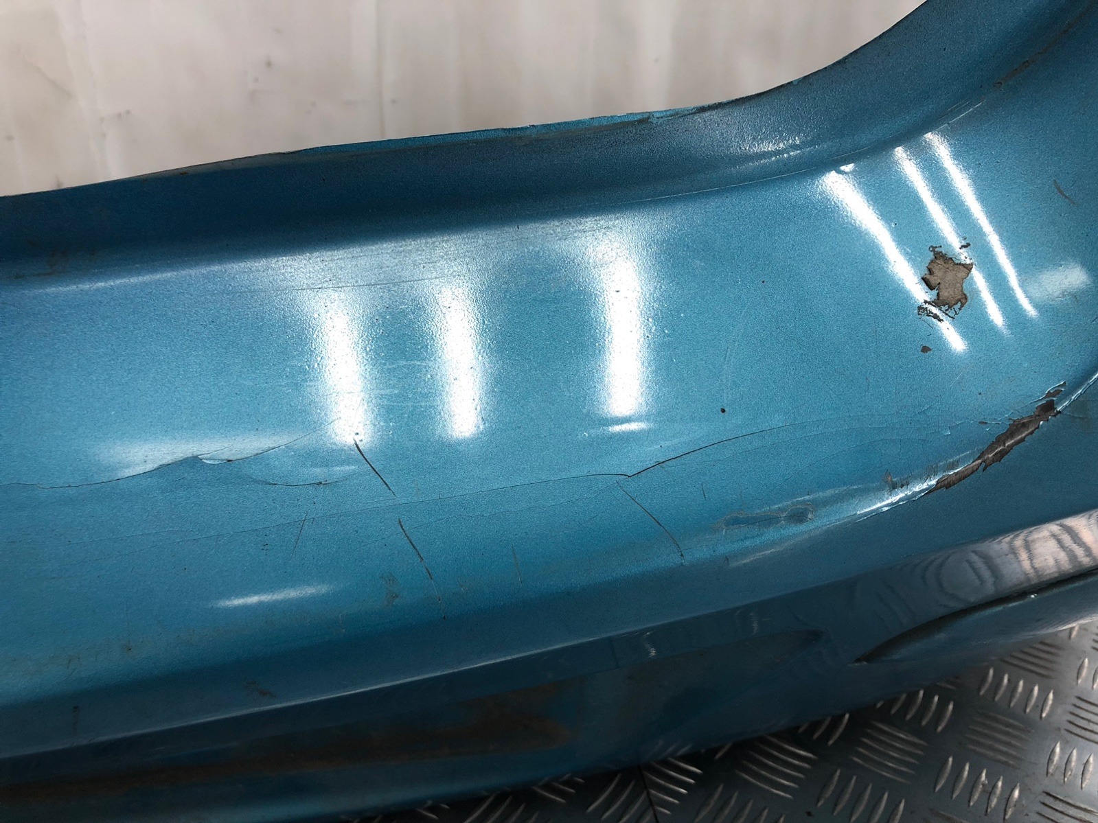 Бампер задний бу для Opel Astra H 1.6 i,  2004 г.