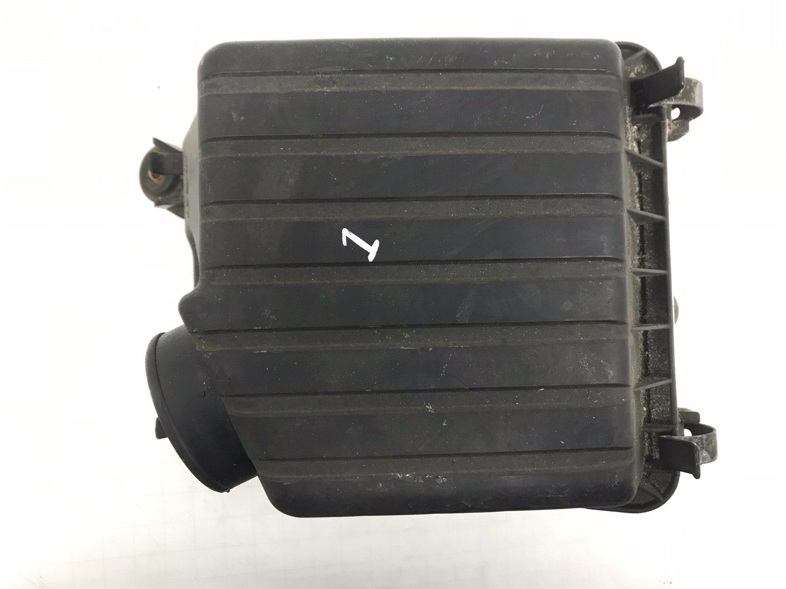 Корпус воздушного фильтра бу для Kia Magentis 2.0 i, 2005 г. Корпус воздушного фильтра бу для Kia Magentis 2.0 i, 2005 г.