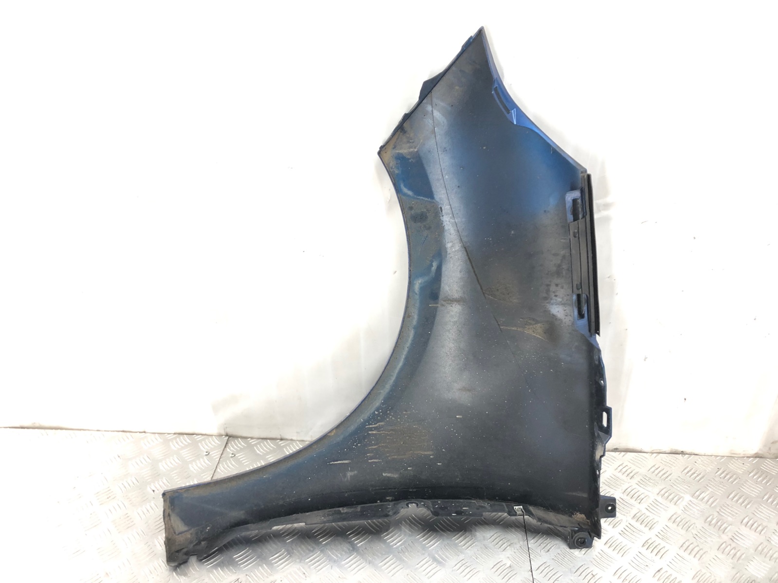 Крыло переднее правое бу для Renault Grand Scenic 1.5 DCi, 2011 г. Крыло переднее правое бу для Renault Grand Scenic 1.5 DCi, 2011 г.