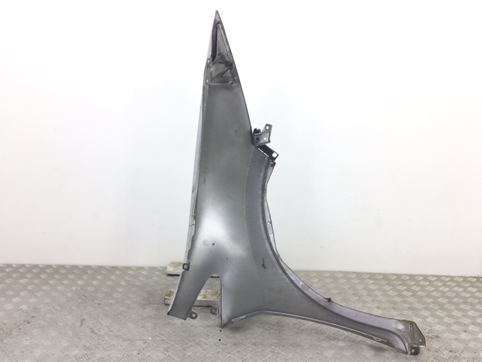 Крыло переднее левое бу для Honda Civic 8 1.8 i, 2006 г. Крыло переднее левое бу для Honda Civic 8 1.8 i, 2006 г.