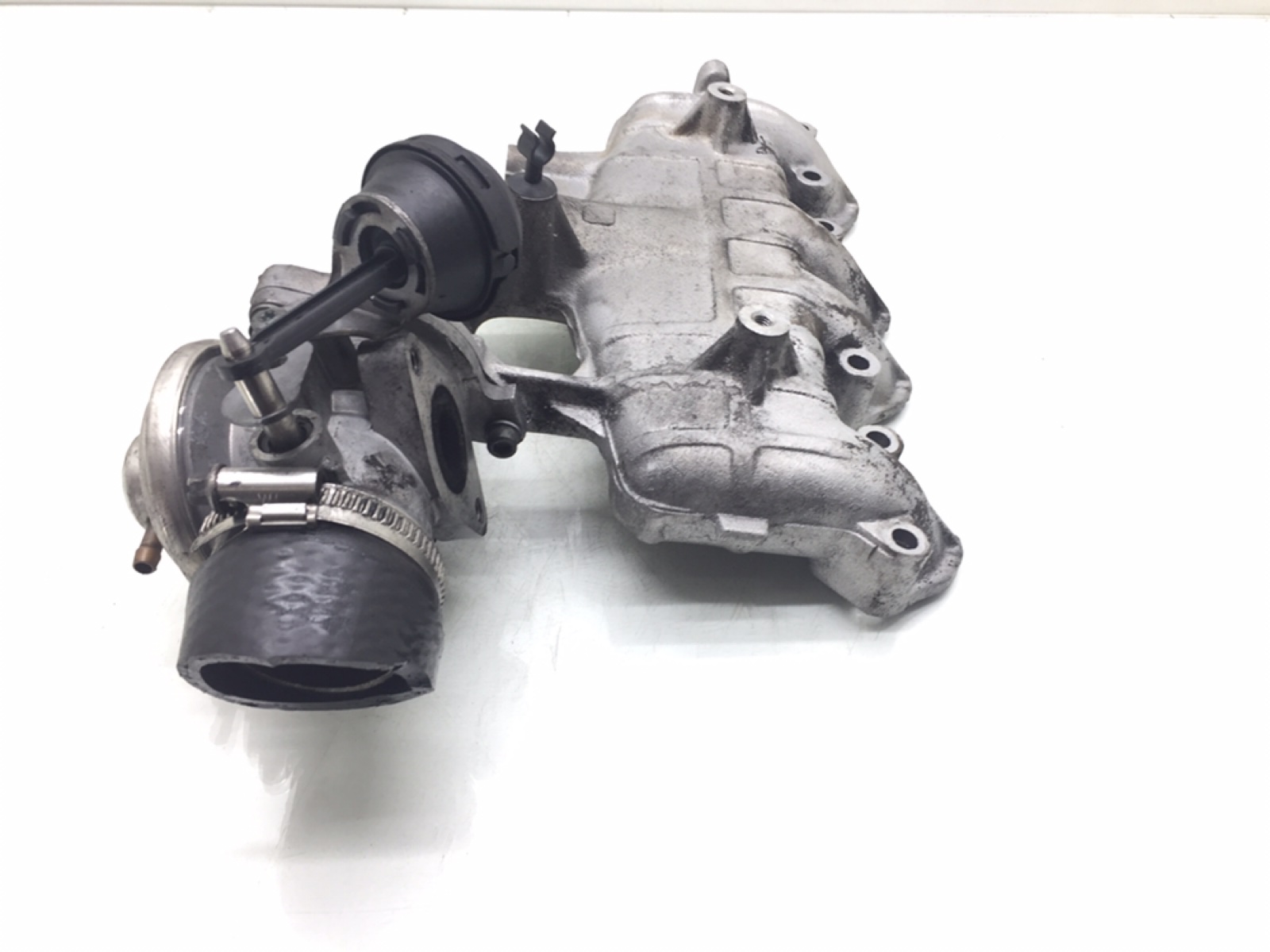 Коллектор впускной бу для Volkswagen Passat B5 1.9 TDi,  2005 г.