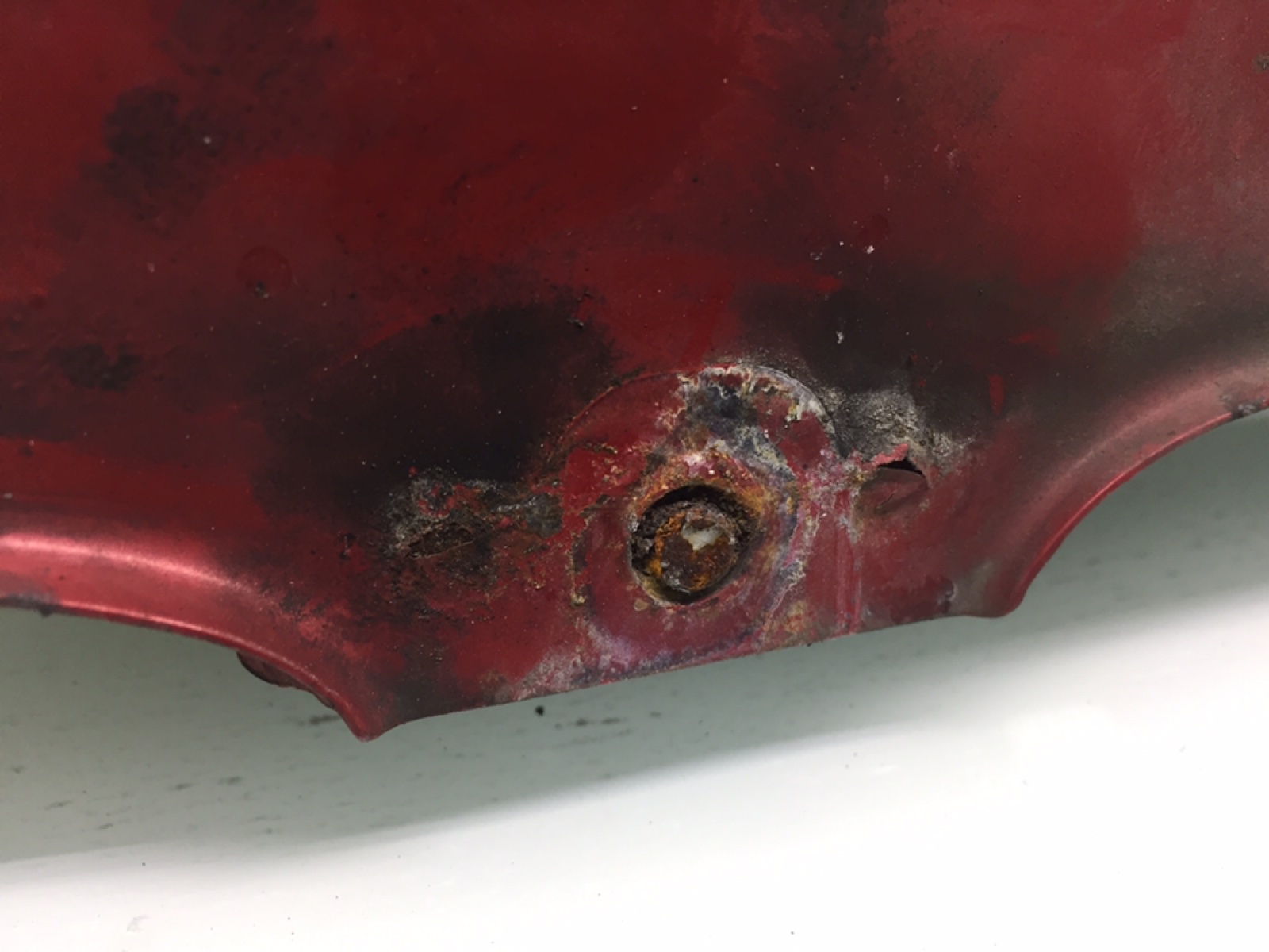 Планка под капот бу для Suzuki Swift  1.6 i,  2007 г.