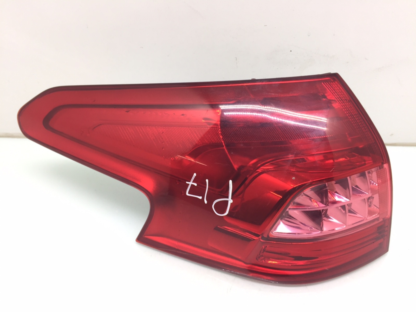 Фонарь задний левый бу для Citroen C5 2.0 HDi, 2010 г.